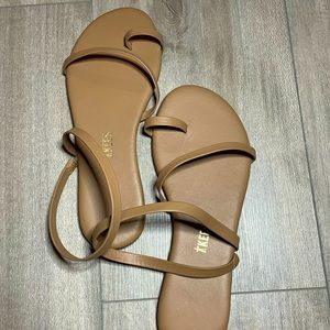 TKEES Mia Sandal